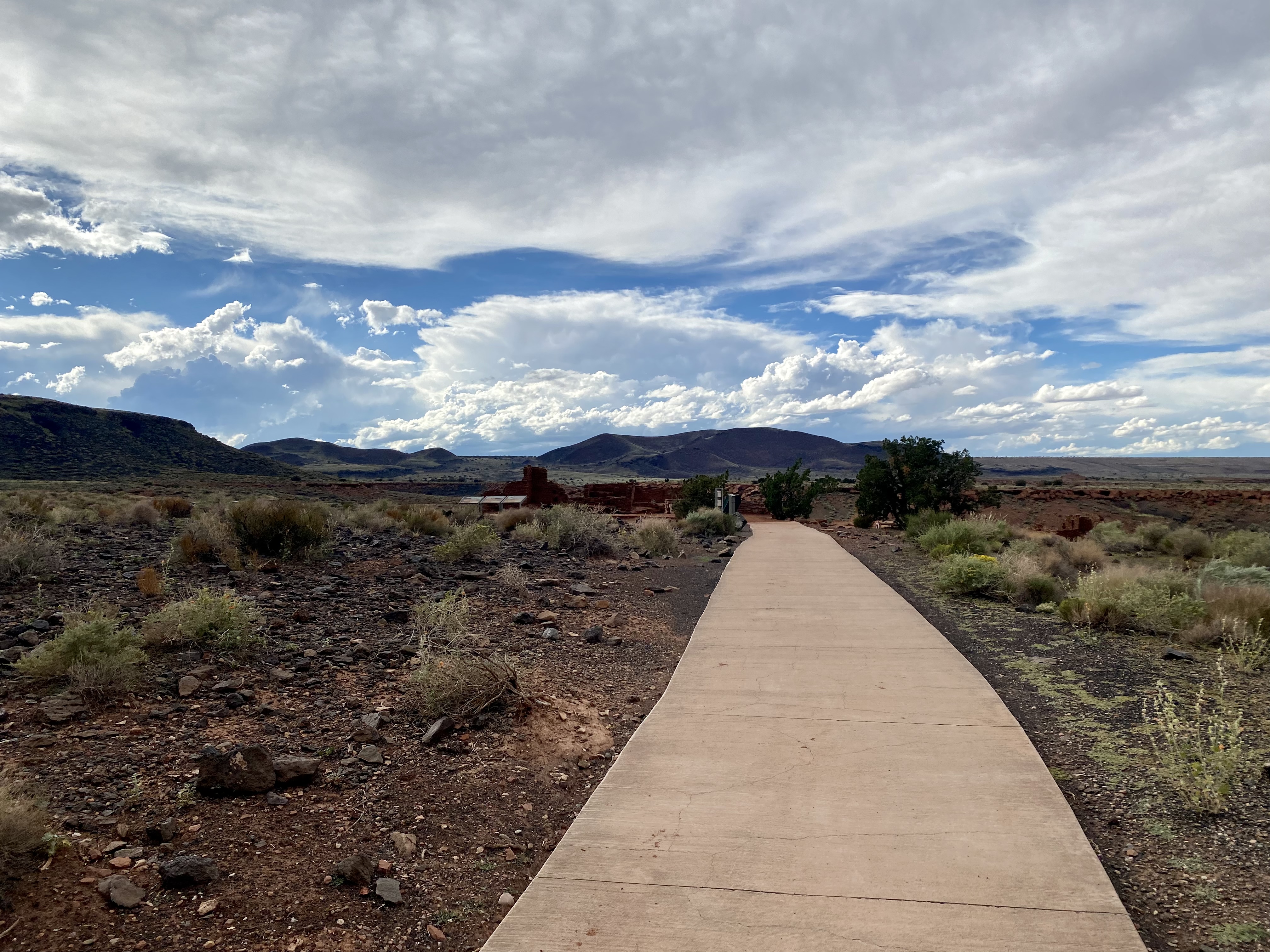 Wupatki Pueblo trail sidewalk
